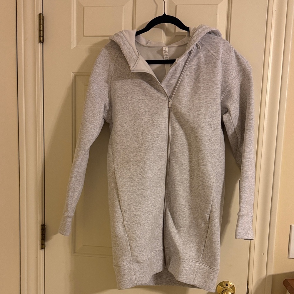 Lululemon Athletica Light Gray Zip-Up Jacket